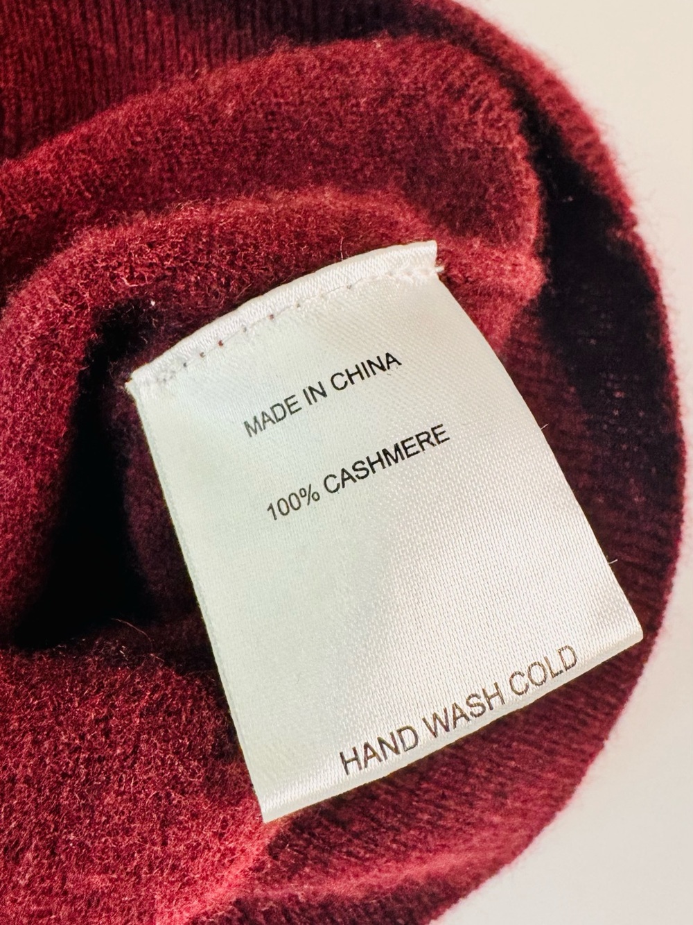 🍷 Quince 100% Cashmere Crewneck Sweater • Rich Burgundy • Medium - Picture 7 of 7